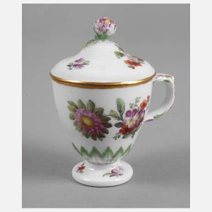 KPM Berlin klassizistische Deckeltasse