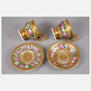 Paar große Kakaotassen