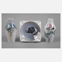 Kästner zwei Vasen und ein Ascher111