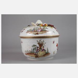 Ludwigsburg große barocke Deckelterrine