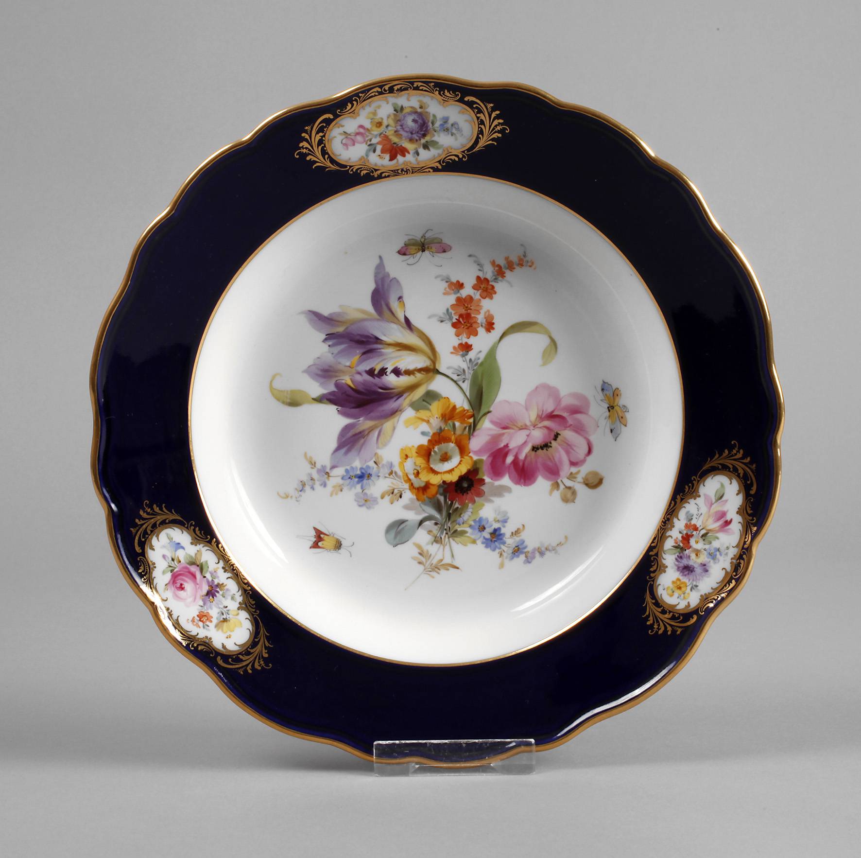 Meissen Teller volles Bukett mit Kobalt