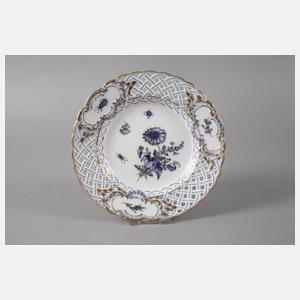 Meissen drei Duchbruchteile ”Blaue Blume mit Insekten”