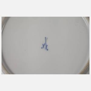 Meissen drei Duchbruchteile ”Blaue Blume mit Insekten”