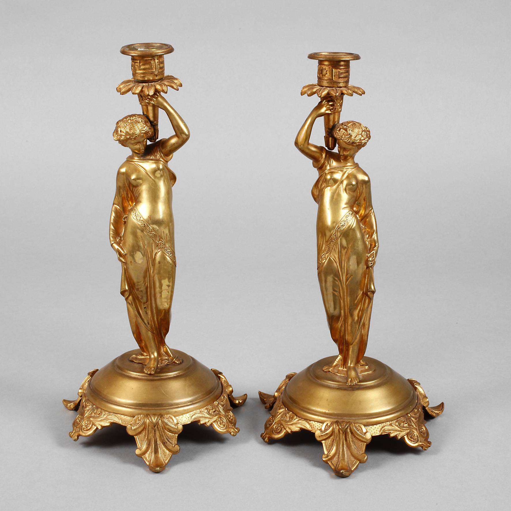 Paar figürliche Leuchter