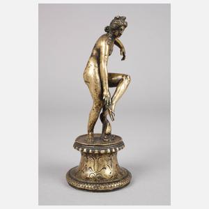 Renaissance Sandalenbinderin