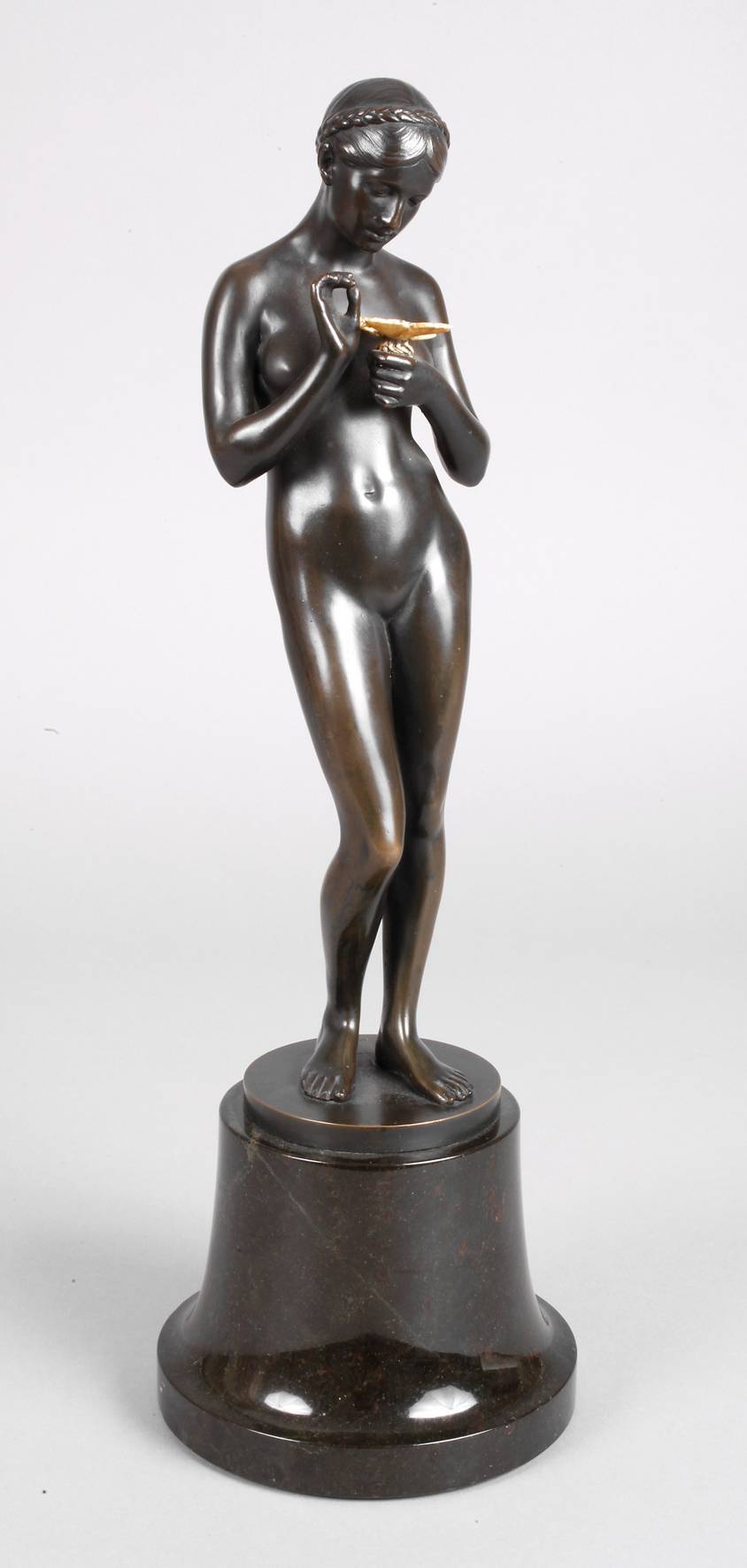 Josef Moest, Mädchenakt mit Schmetterling