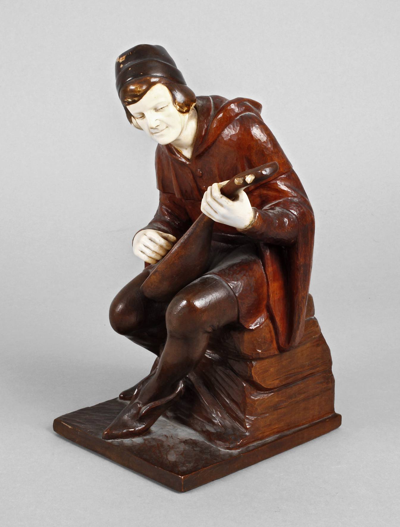 E. Rössler, Chryselephantin Lautenspieler