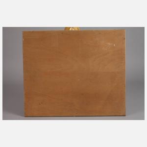 Dame beim Strumpf anziehen