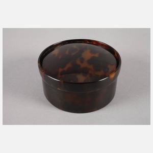 Elfenbeinbrosche in Schatulle