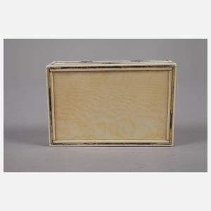 Feine Dose Elfenbein