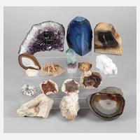 Kleine Mineraliensammlung111