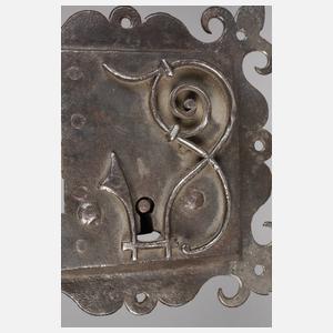 Gotisches Truhenschloss