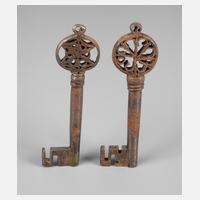 Zwei barocke Schlüssel111