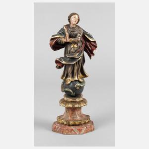 Figürliche Schnitzerei