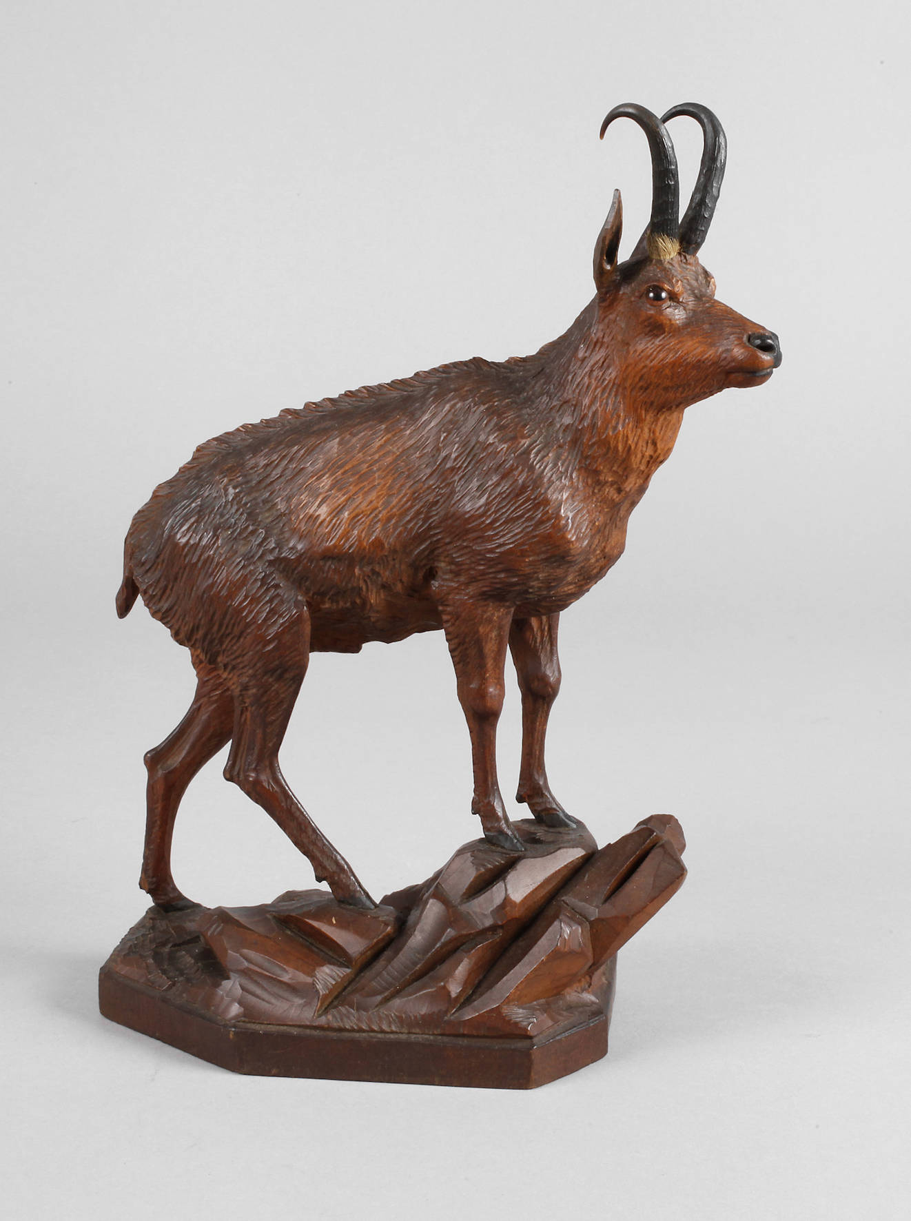 Figürliche Schnitzerei