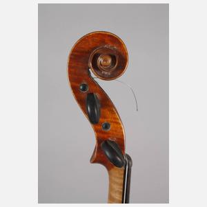 Zwei Violinen im Doppeletui