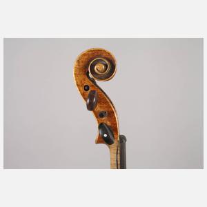 Zwei Violinen im Etui