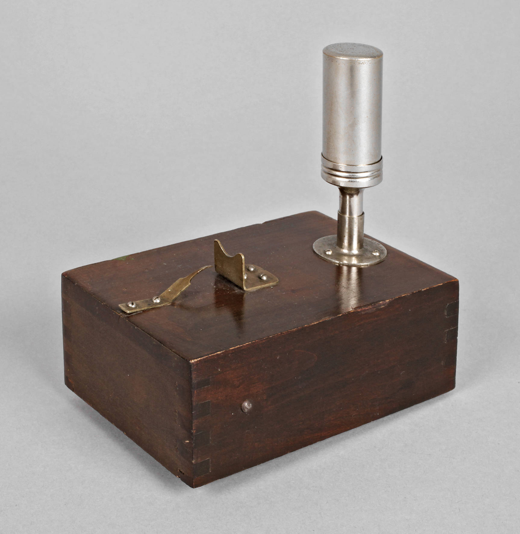 Elektrisches Tischfeuerzeug