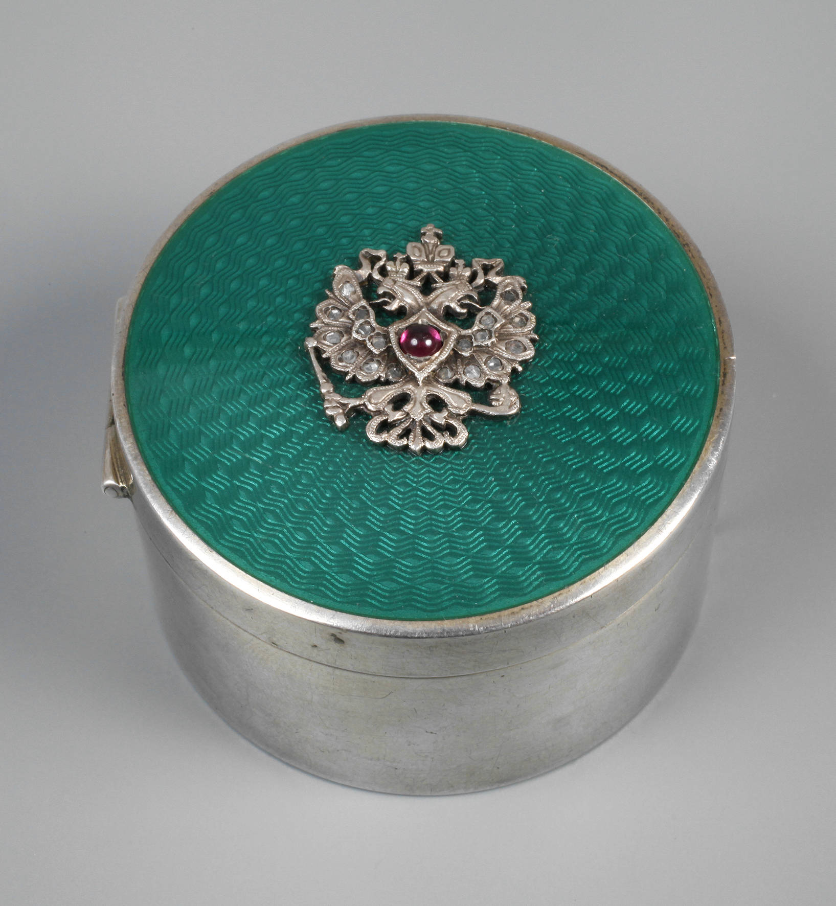 Emaillierte Silberdose