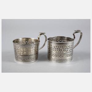 Zwei Teeglashalter Silber