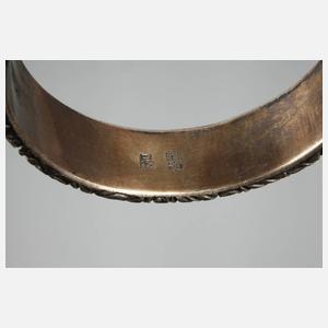 Armband mit Jadeeinlagen