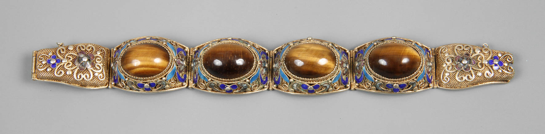 Armband mit Tigeraugen um Emaileinlagen