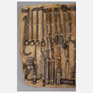 Tibetanisches Arztbesteck