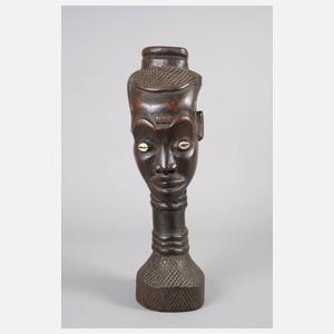 Figürliche Schnitzerei