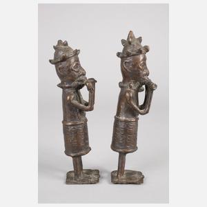 Paar figürliche Plastiken