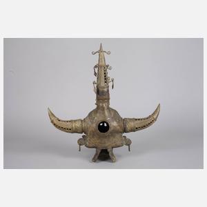 Figürlicher Aufsatz eines Zeremonialstabes