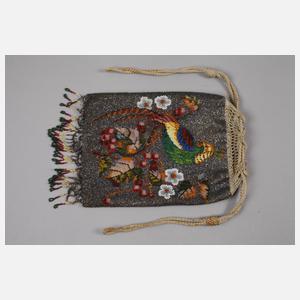 Zwei Teile Perlstickerei