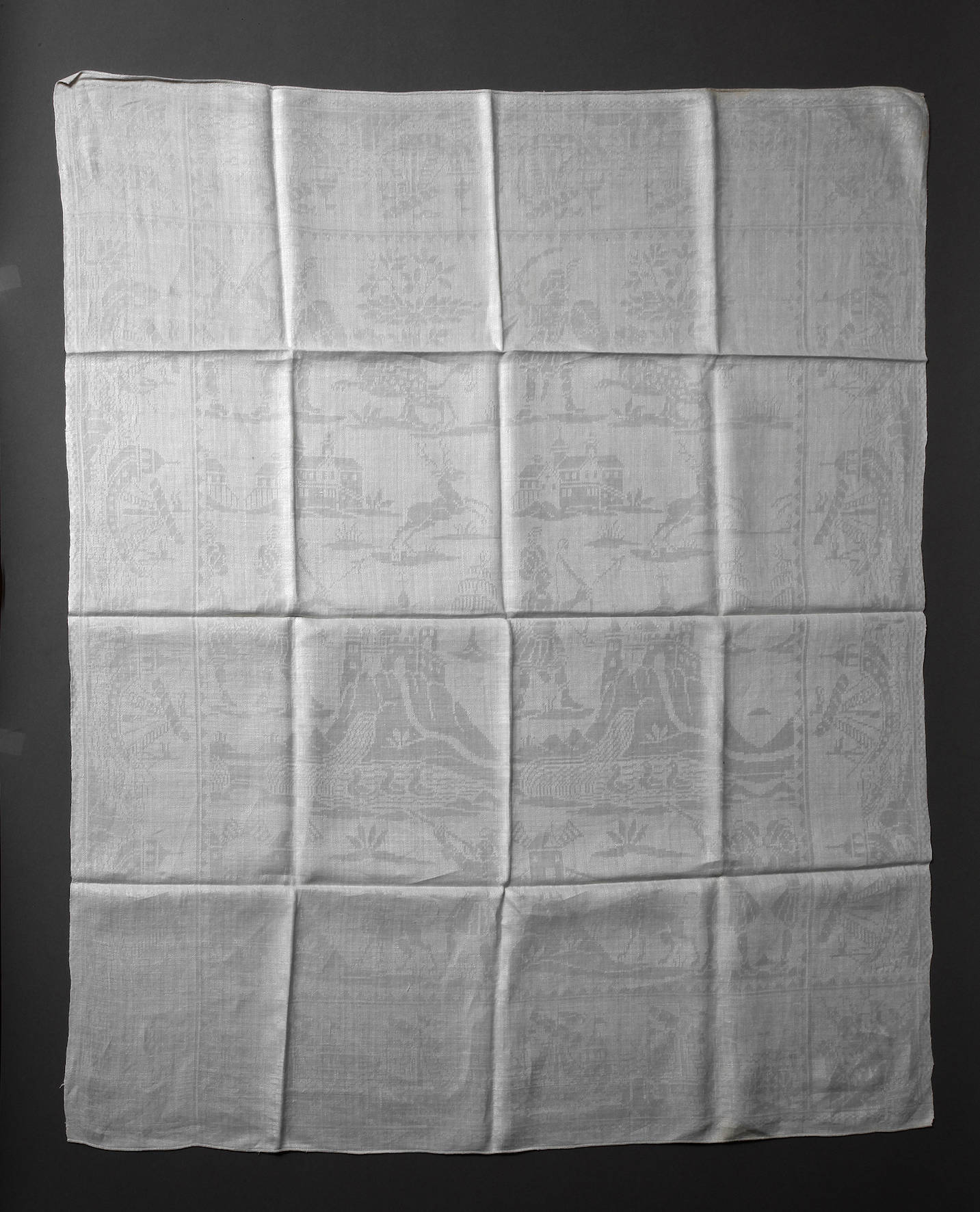 Große Gebilddamastserviette