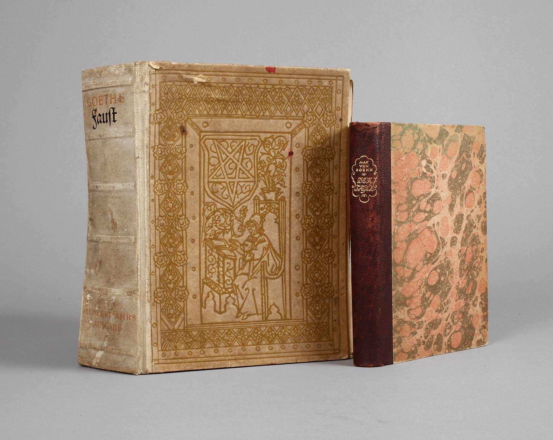 Zwei Bücher Max von Boehn