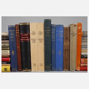 Großes Konvolut wissenschaftliche Bücher