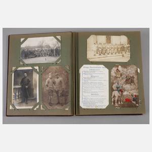 Militärisches Ansichtskartenalbum