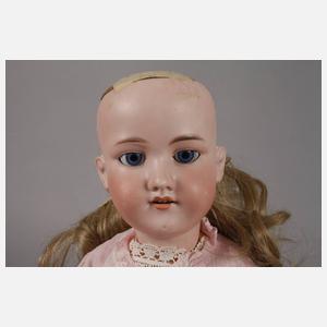 Porzellankopfpuppe