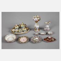 Konvolut Puppenstubenporzellan111