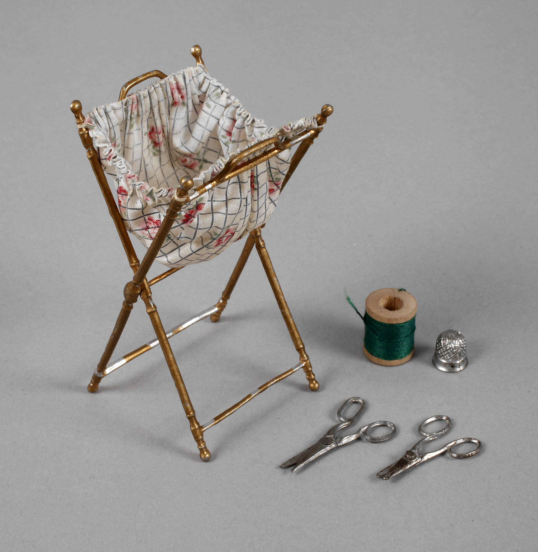 Seltener Nähkorb Zinn