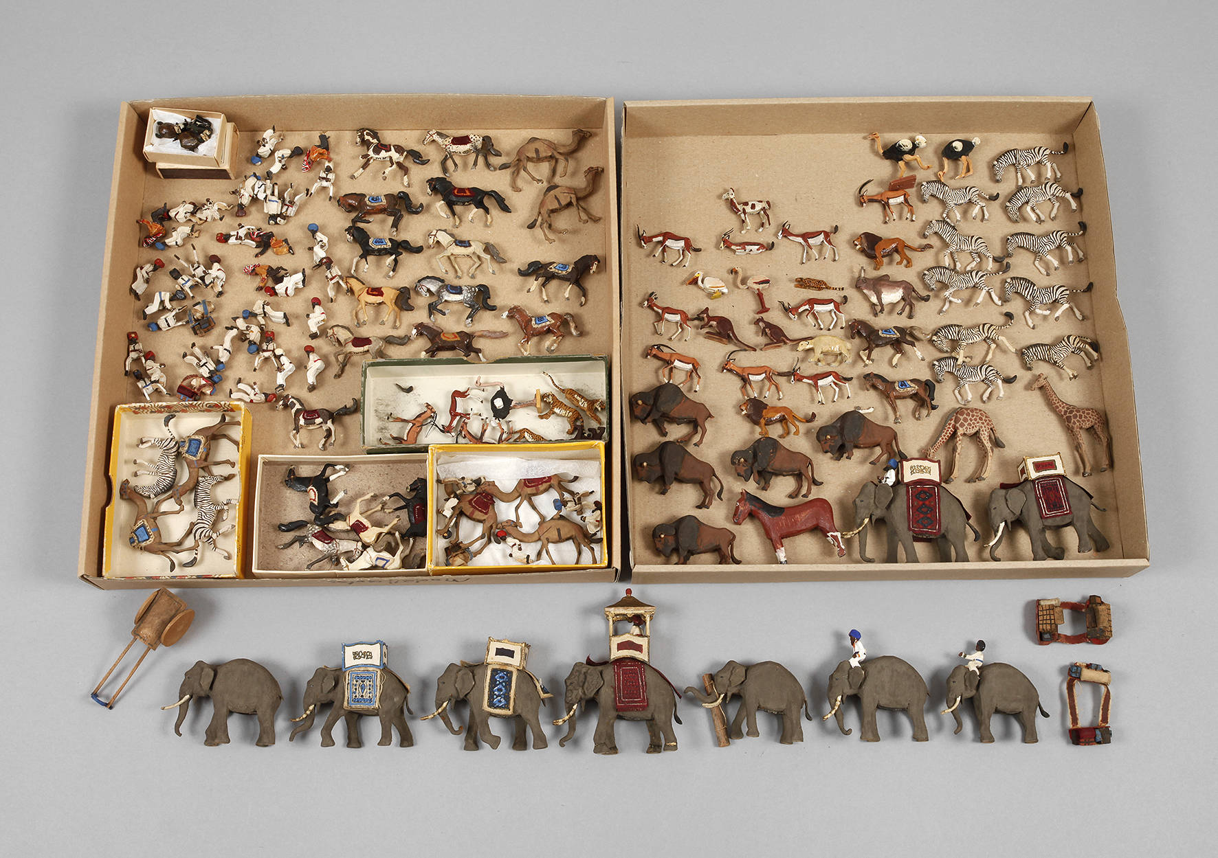 Großes Konvolut Holzfiguren