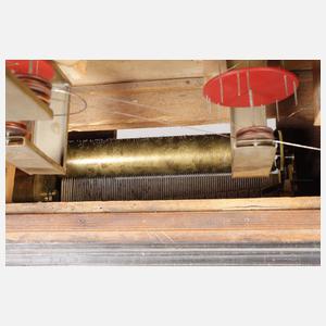 Seltene Automatenuhr Xavier Tharin