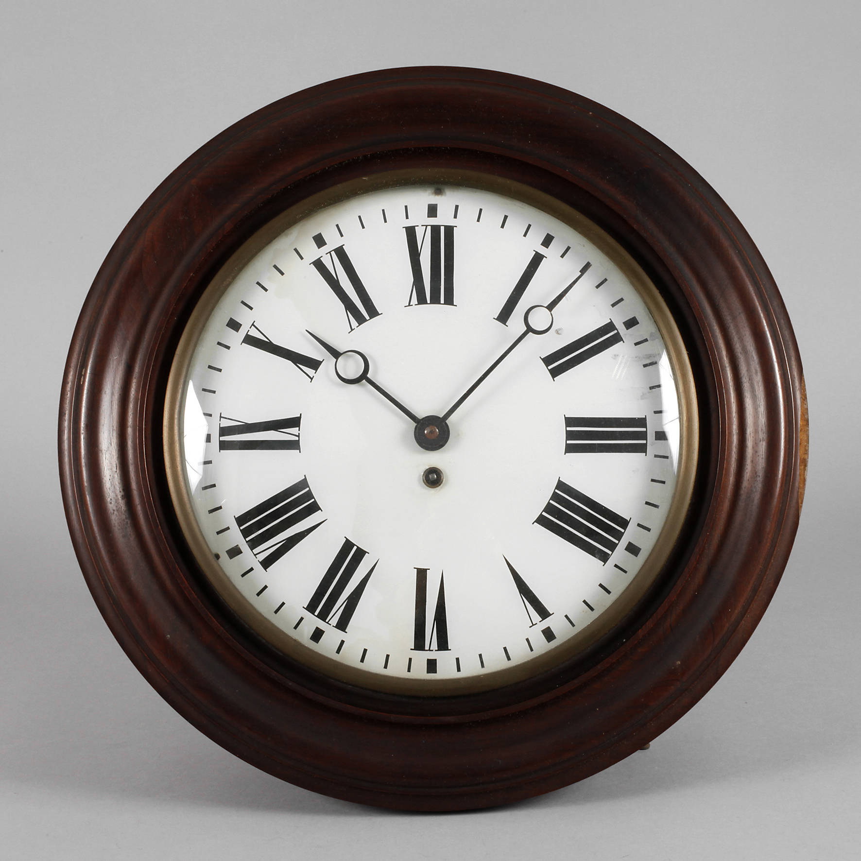 Große Rundrahmenuhr Lenzkirch