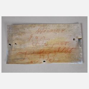 Große klassizistische Kaminuhr