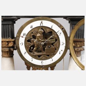 Säulenuhr mit Automat