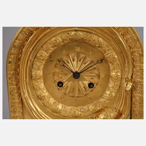 Klassizistische Bronzependule