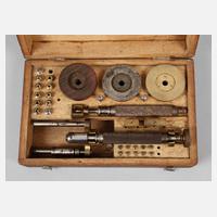 Schraubenkopfpoliermaschine111