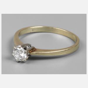 Solitärring mit Brillant von ca. 0,45 ct