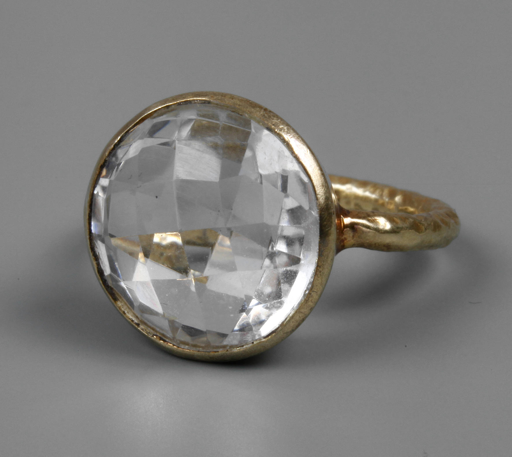 Damenring mit Bergkristall