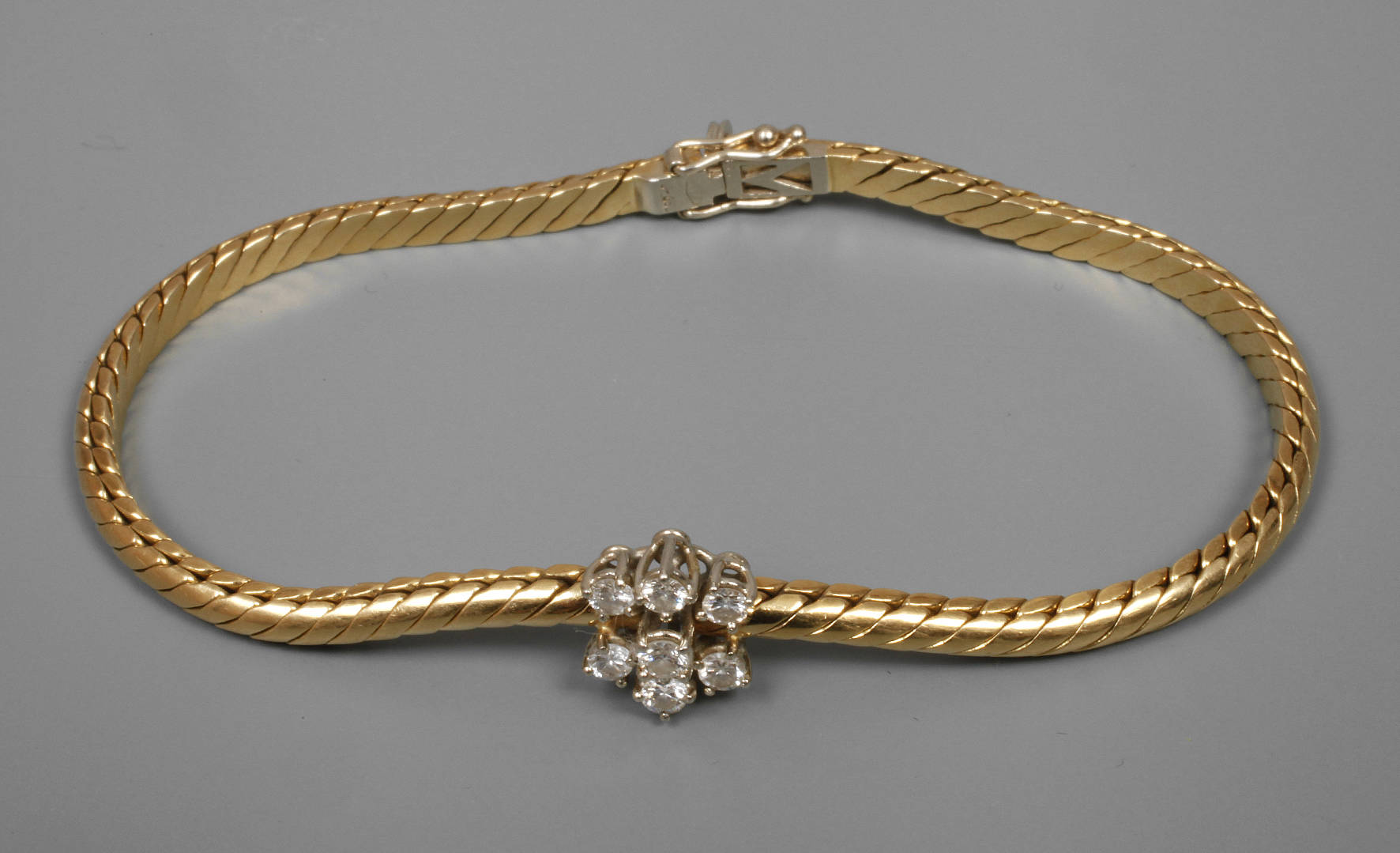 Armband mit Brillantbesatz