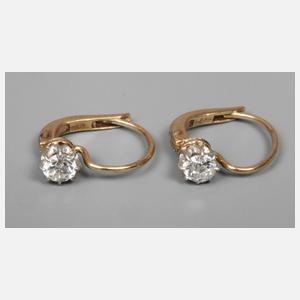 Paar Diamantohrringe
