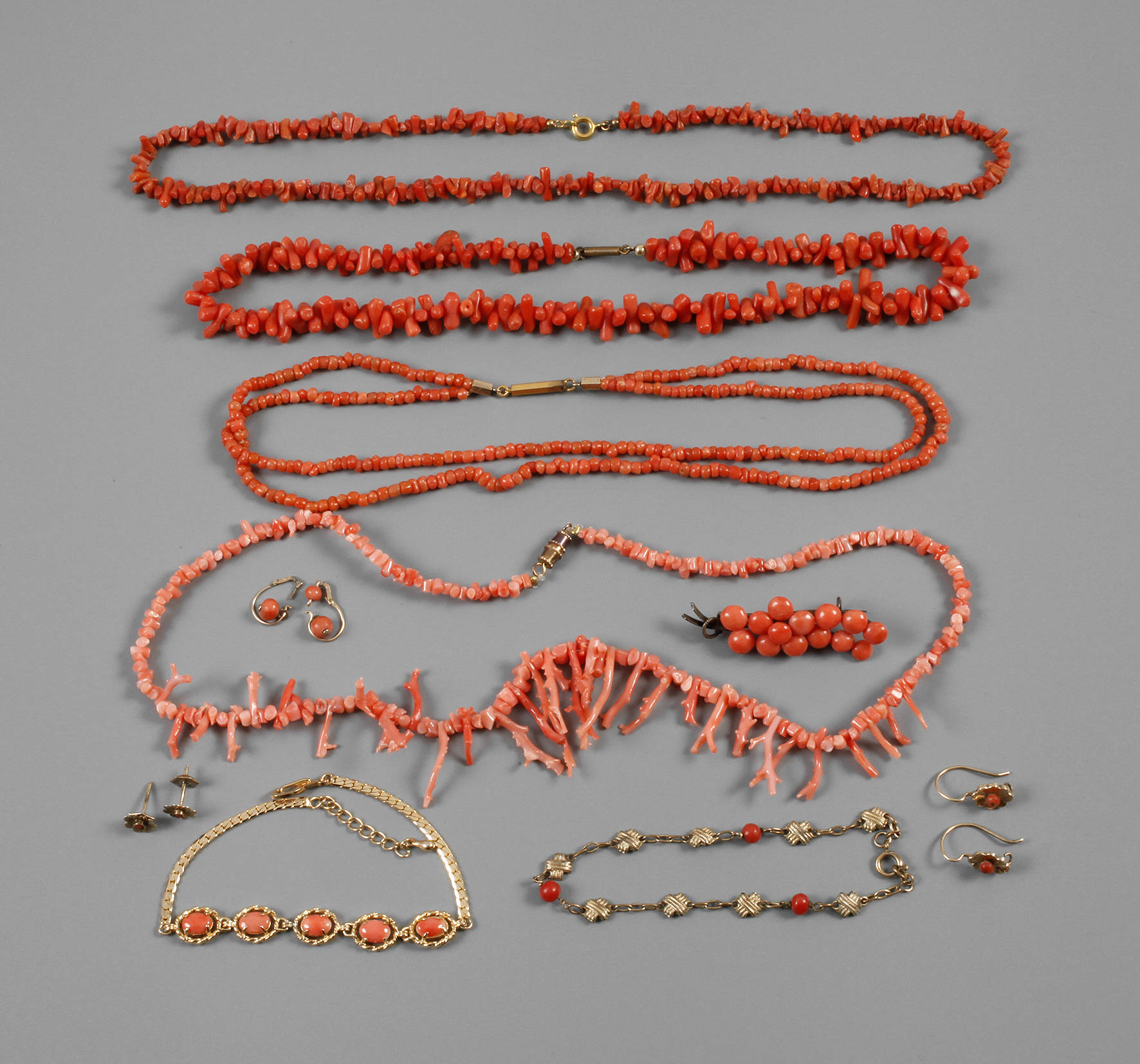 Konvolut Korallenschmuck